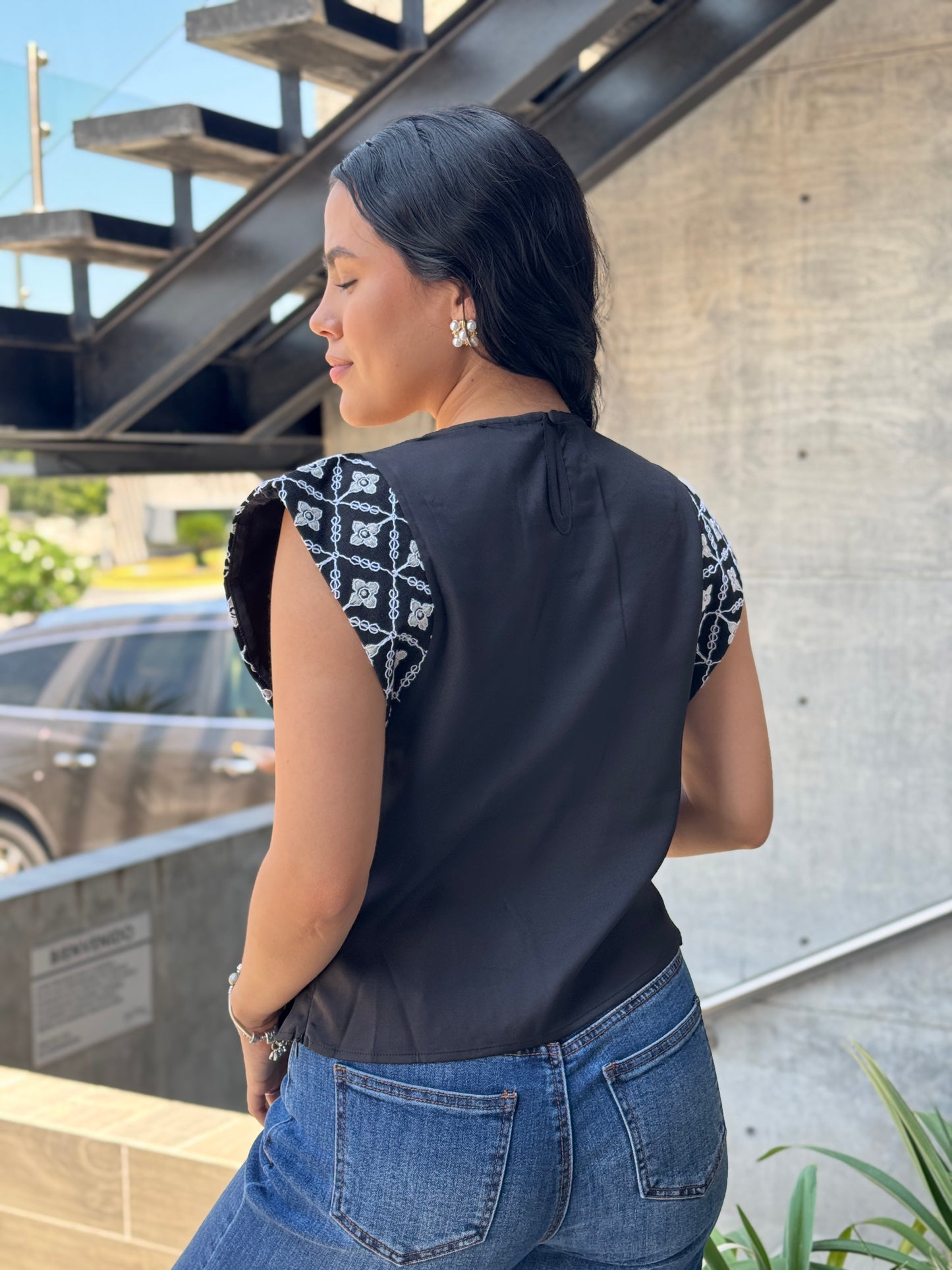 BLUSA MANGA FLORES