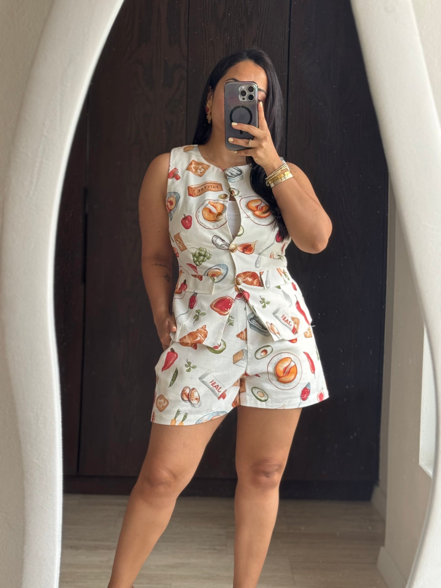 SHORT ESTAMPADO DESAYUNO