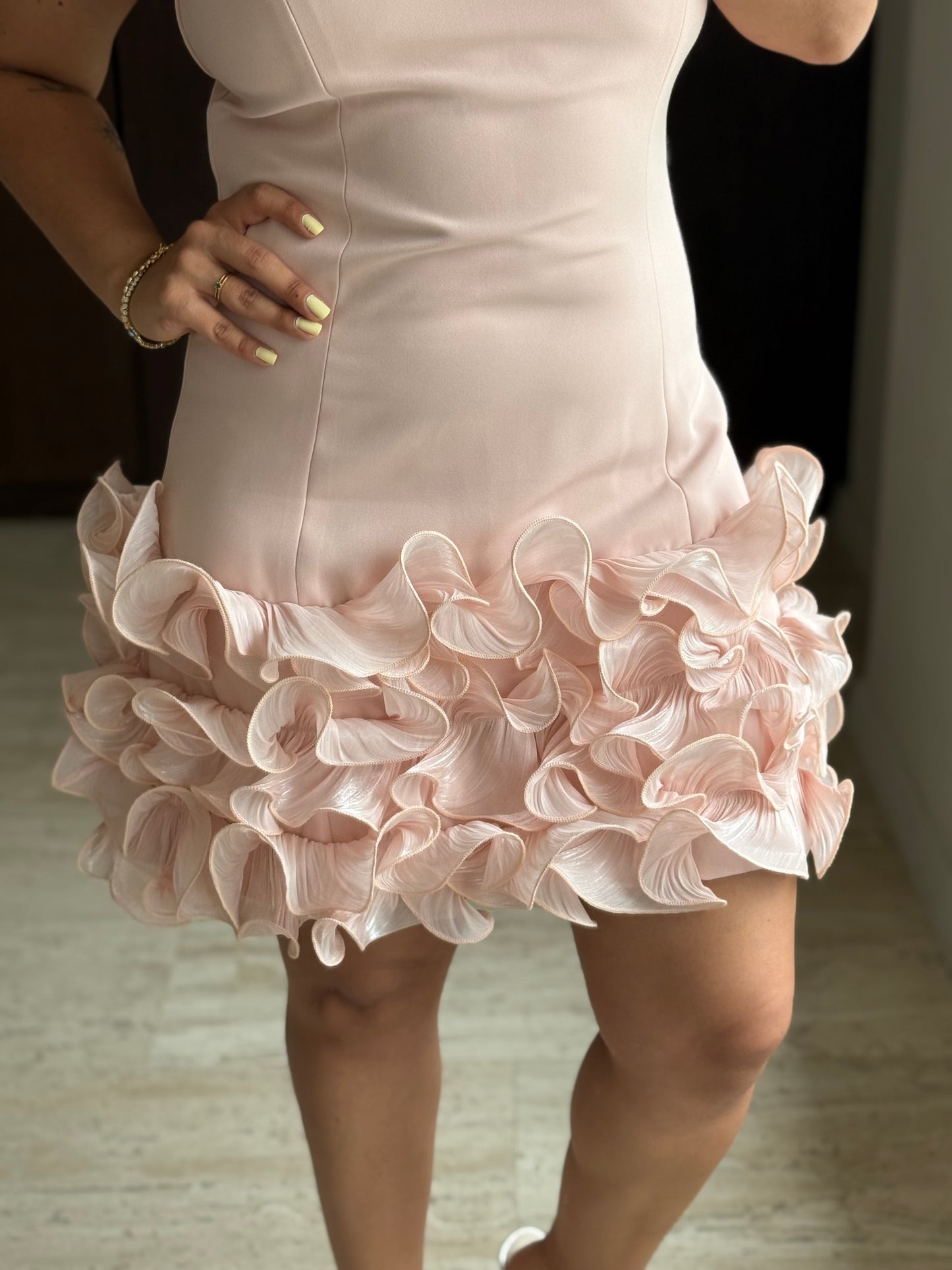 VESTIDO OLANES