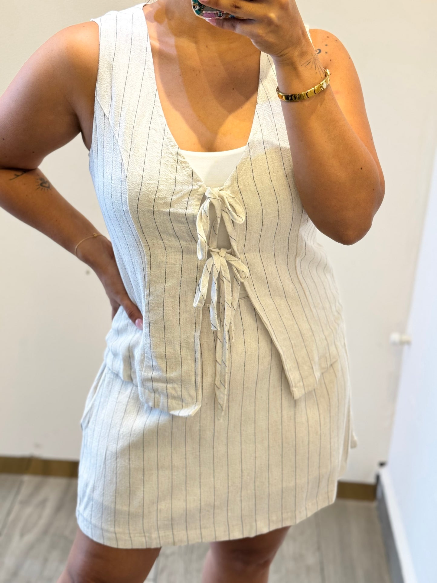 SET FALDA CHALECO RAYAS