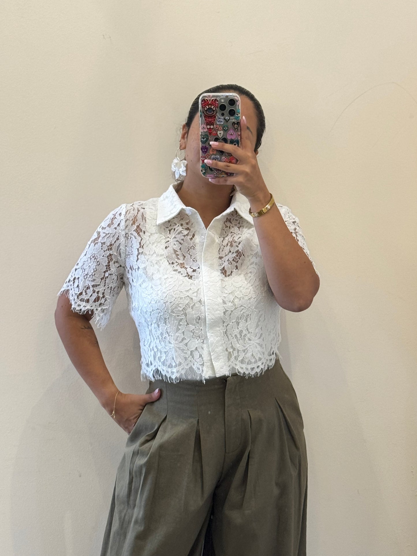 BLUSA ENCAJE BOTONES