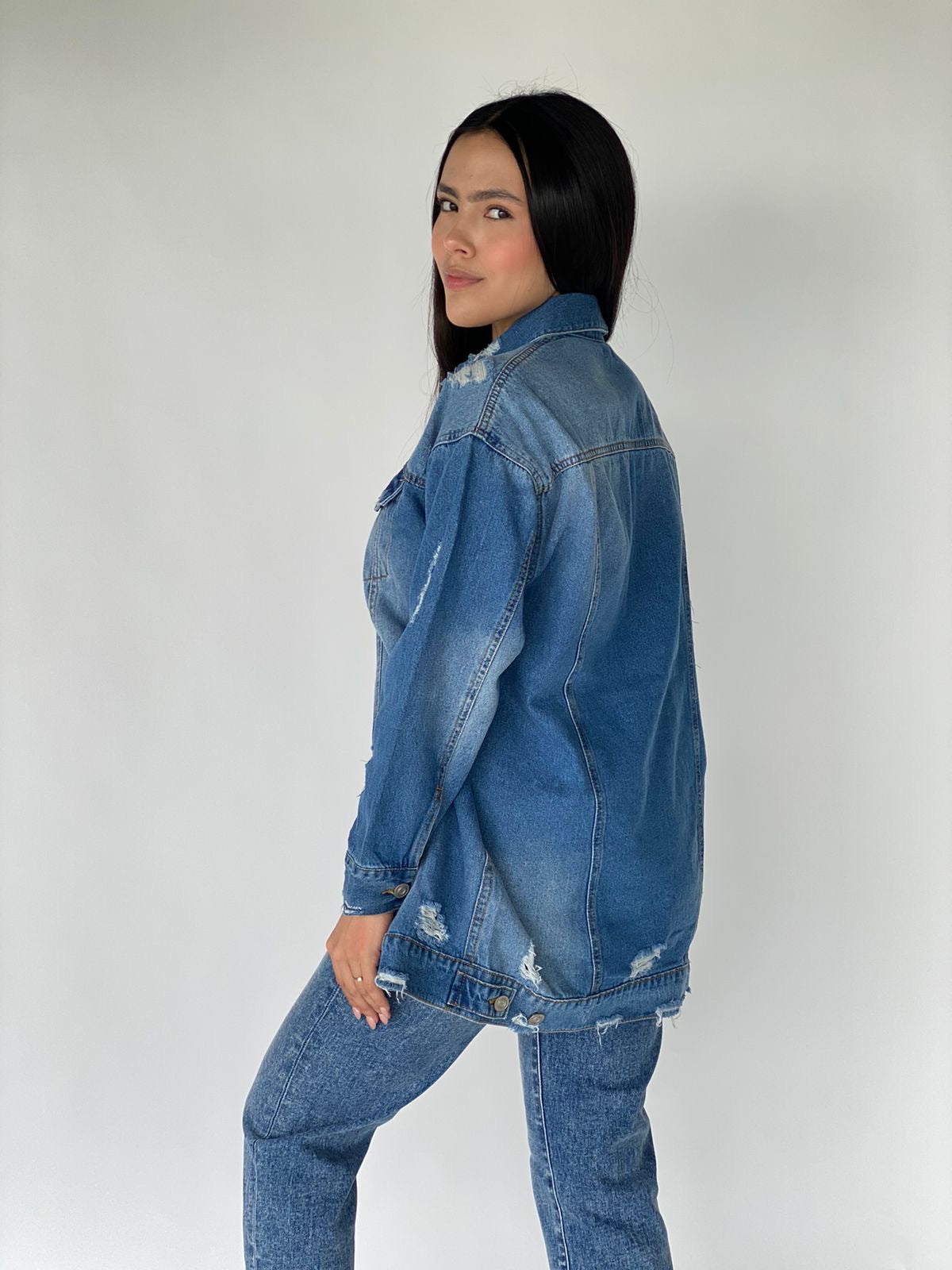 CHAMARRA DENIM SEMI LARGA