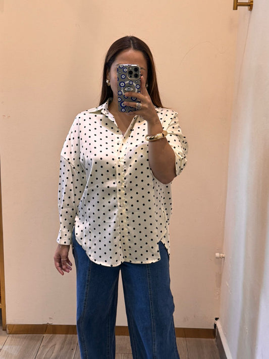 CAMISA LUNARES PEQUEÑOS
