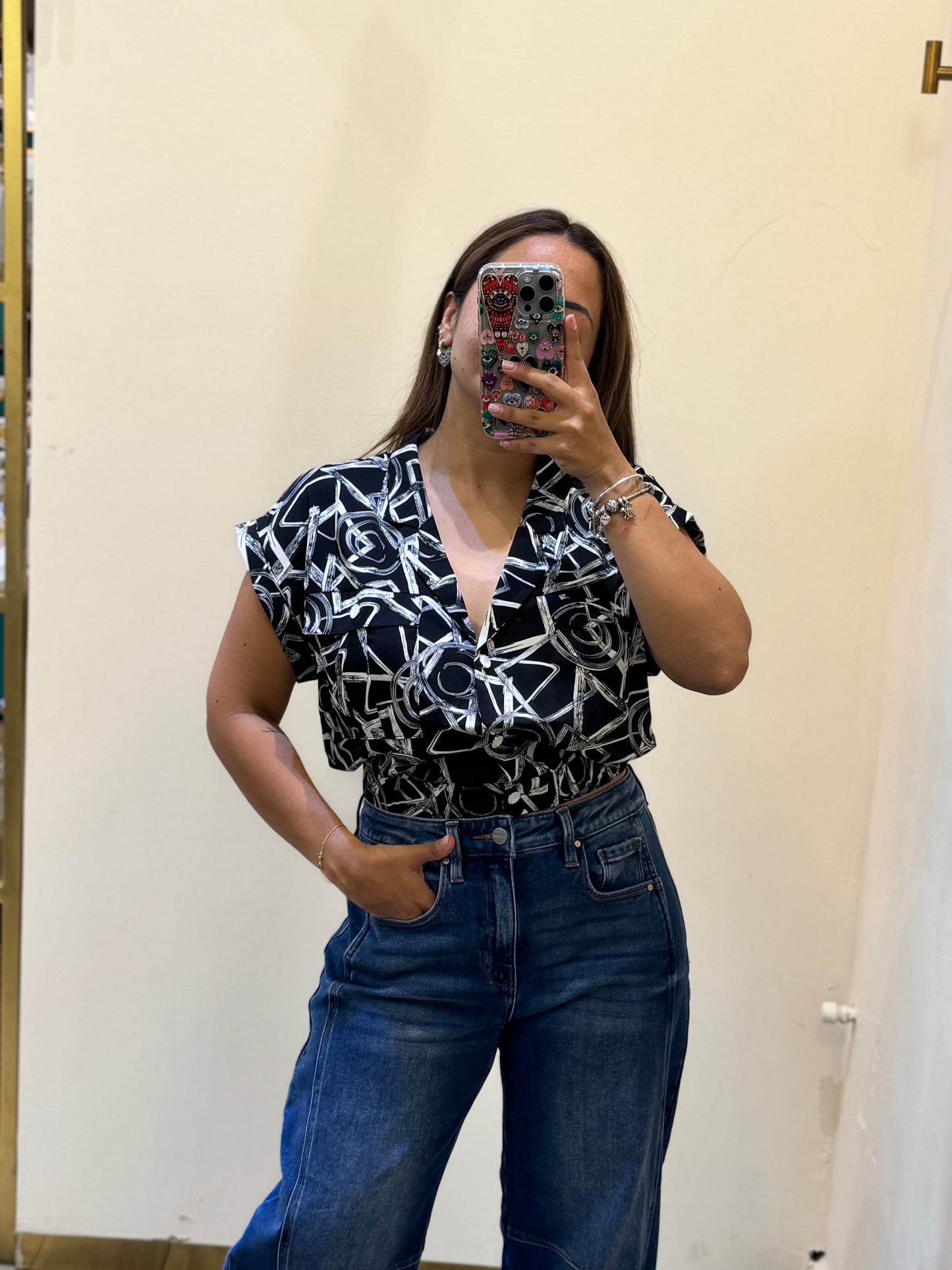 BLUSA CROP FORMAS