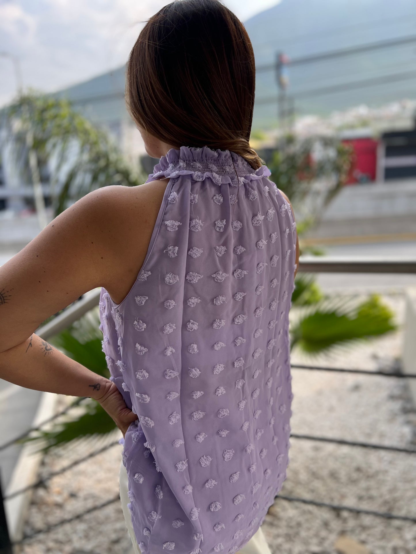 BLUSA HALTER MOTITAS