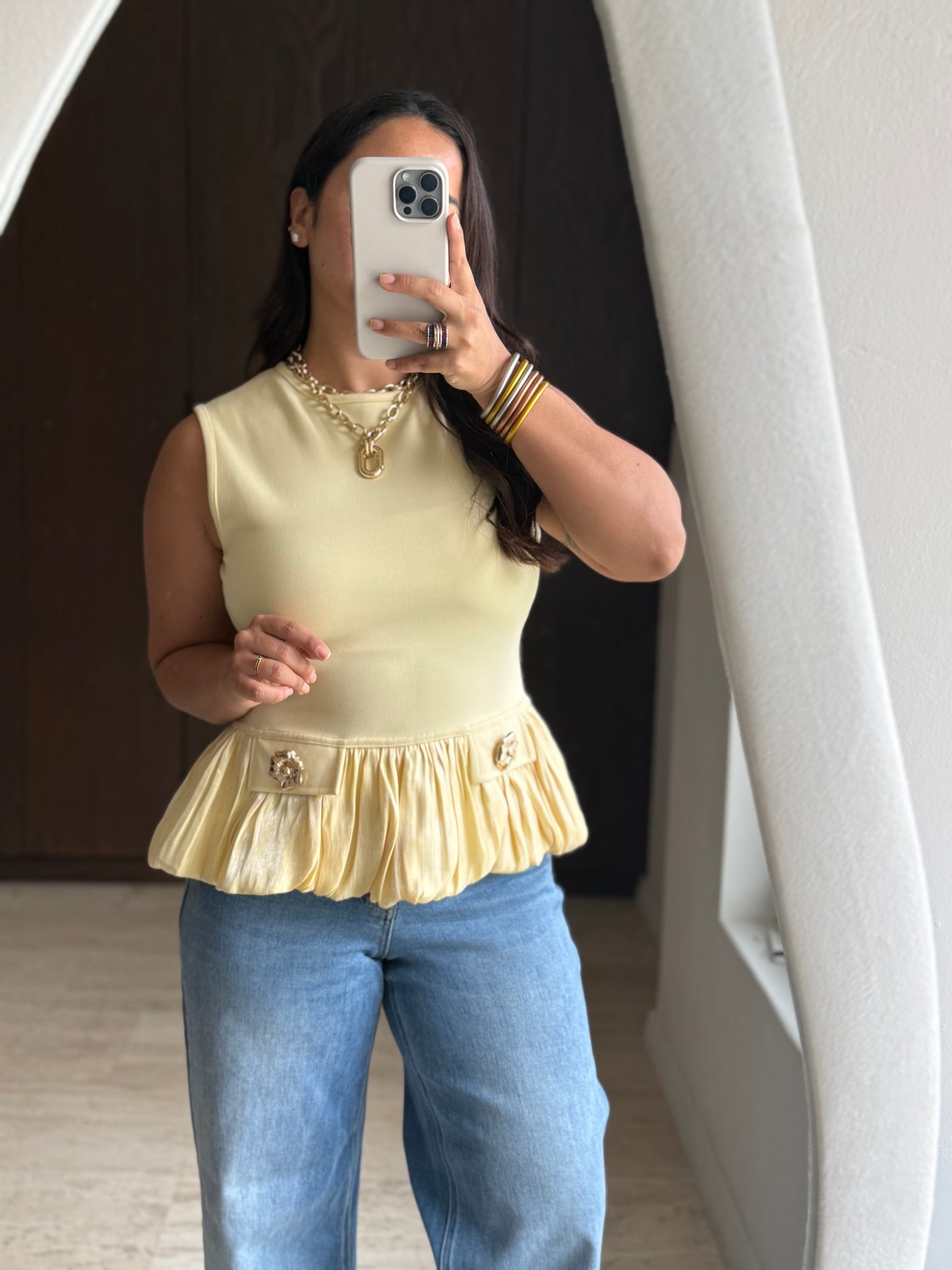 BLUSA PEPLUM BOTONES DE FLOR