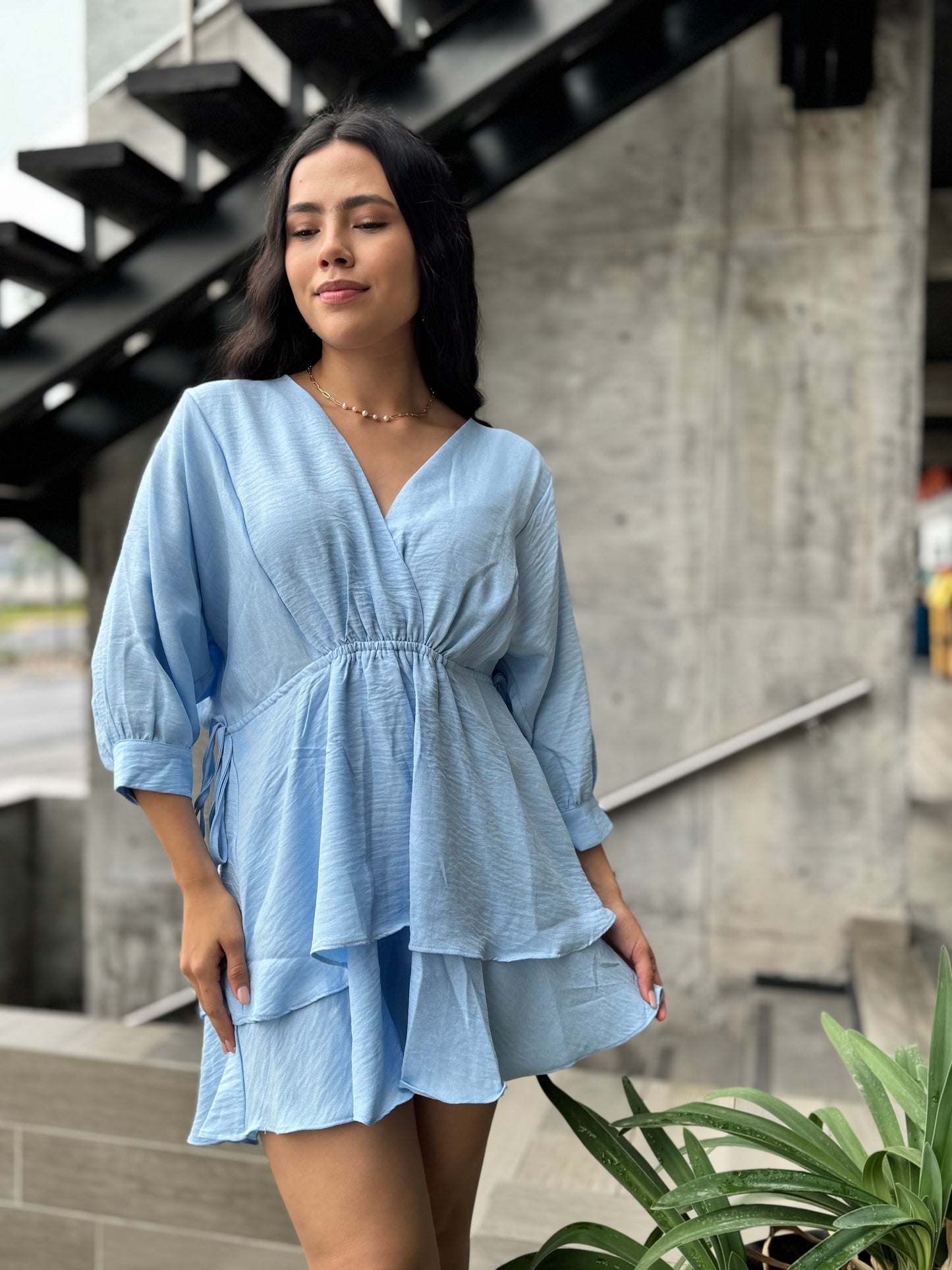 VESTIDO OLANES NUDITOS