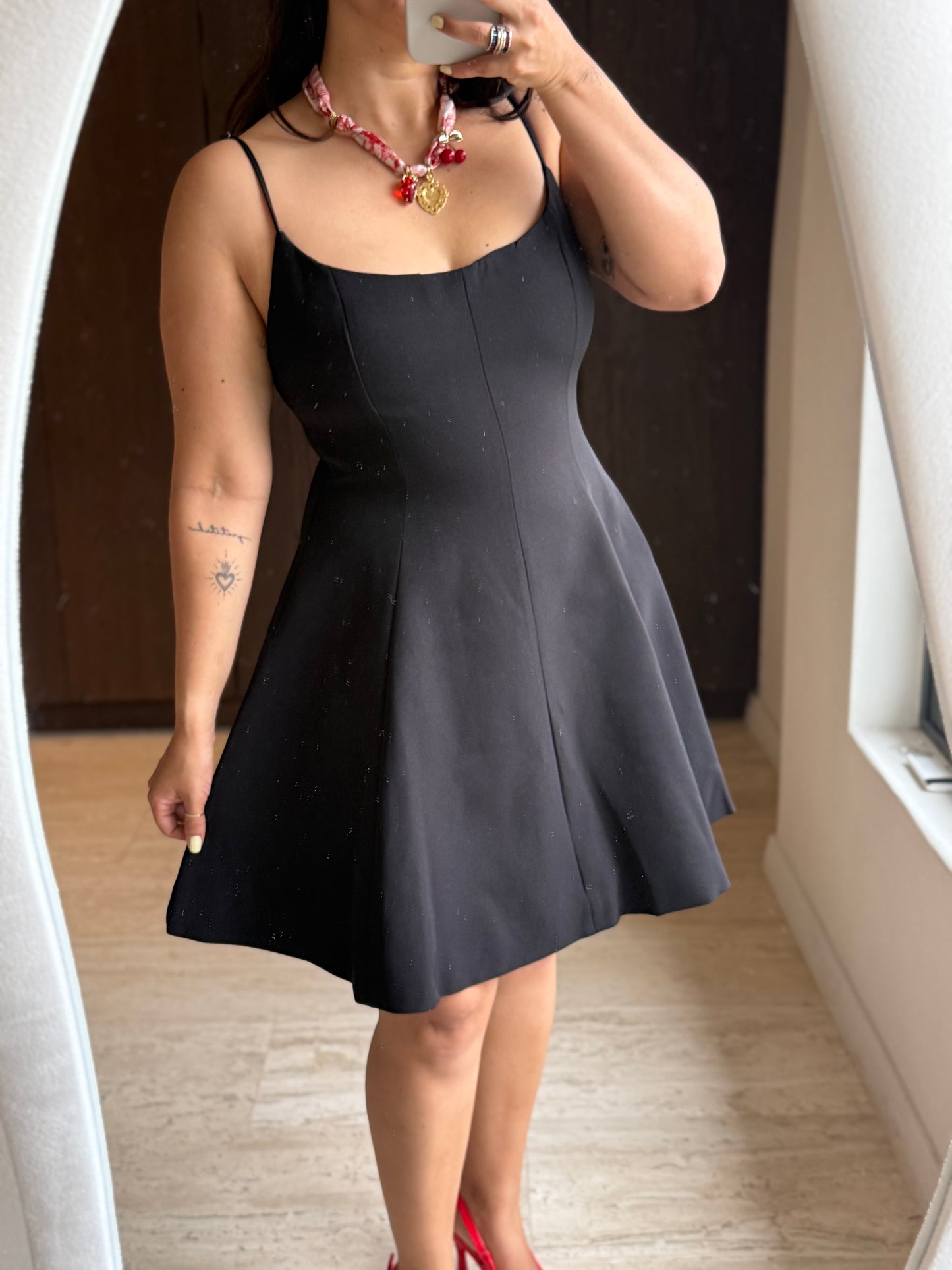 VESTIDO PINZAS TIRANTE