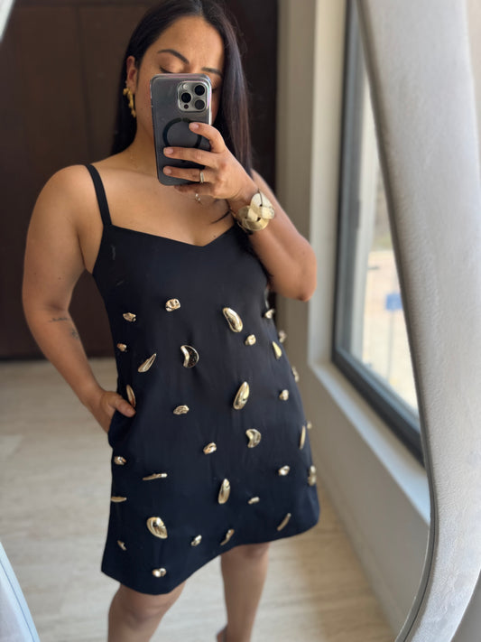 VESTIDO DE PIEDRAS