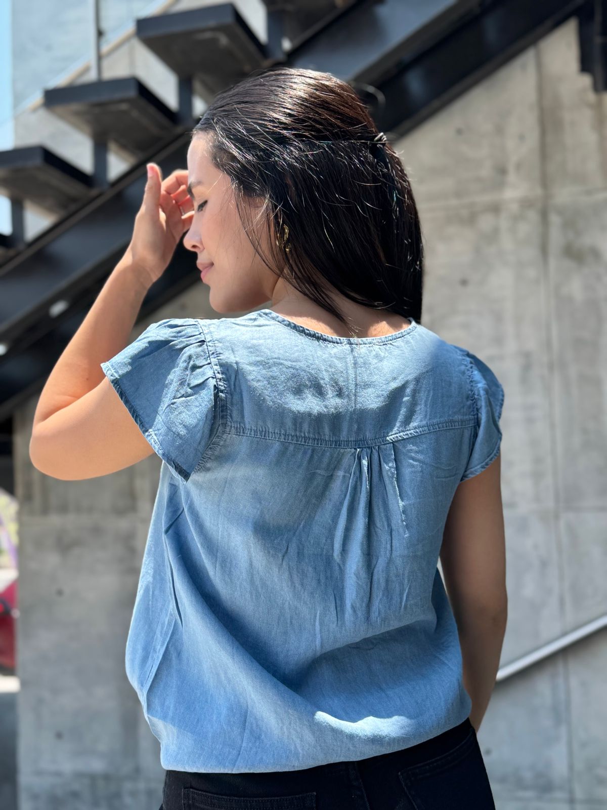 BLUSA MEZCLILLA LIGERA