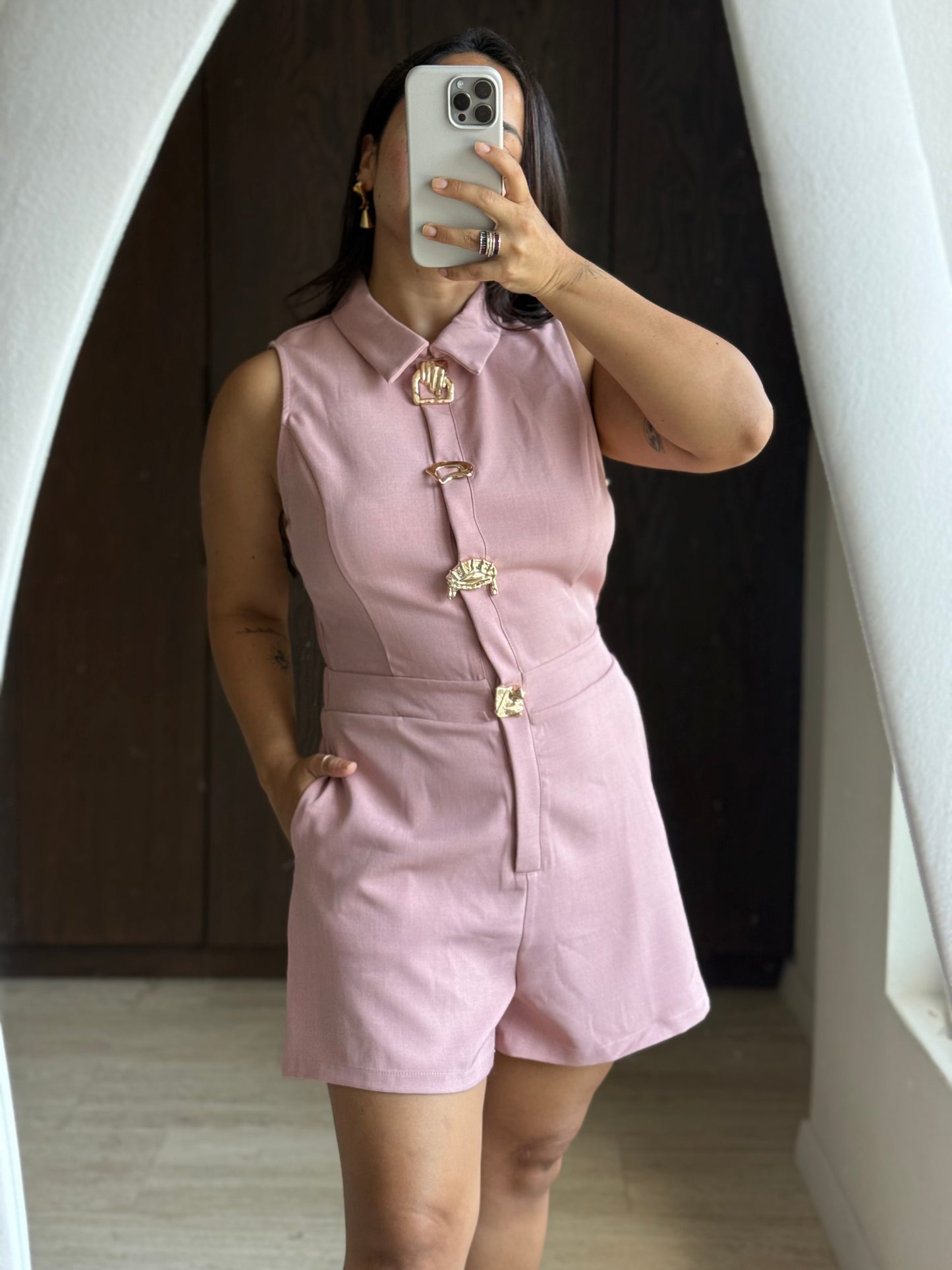 ROMPER CON BOTONES DE CARA