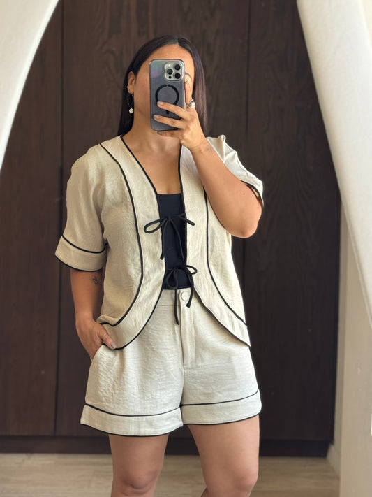 SET BLUSA NUDO/SHORT