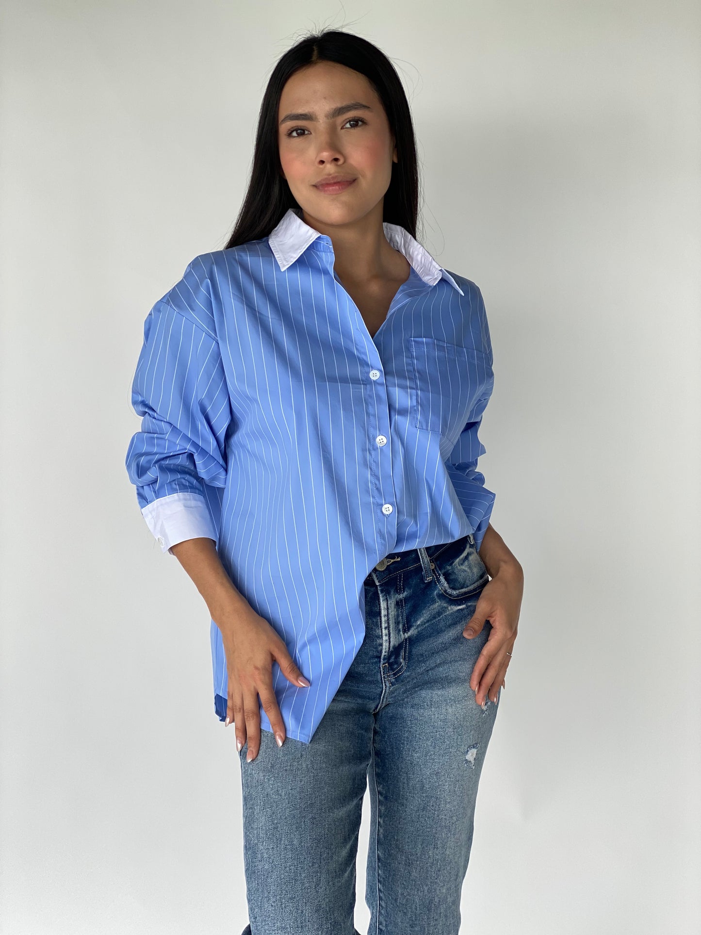 CAMISA RAYAS AZUL Y BLANCO