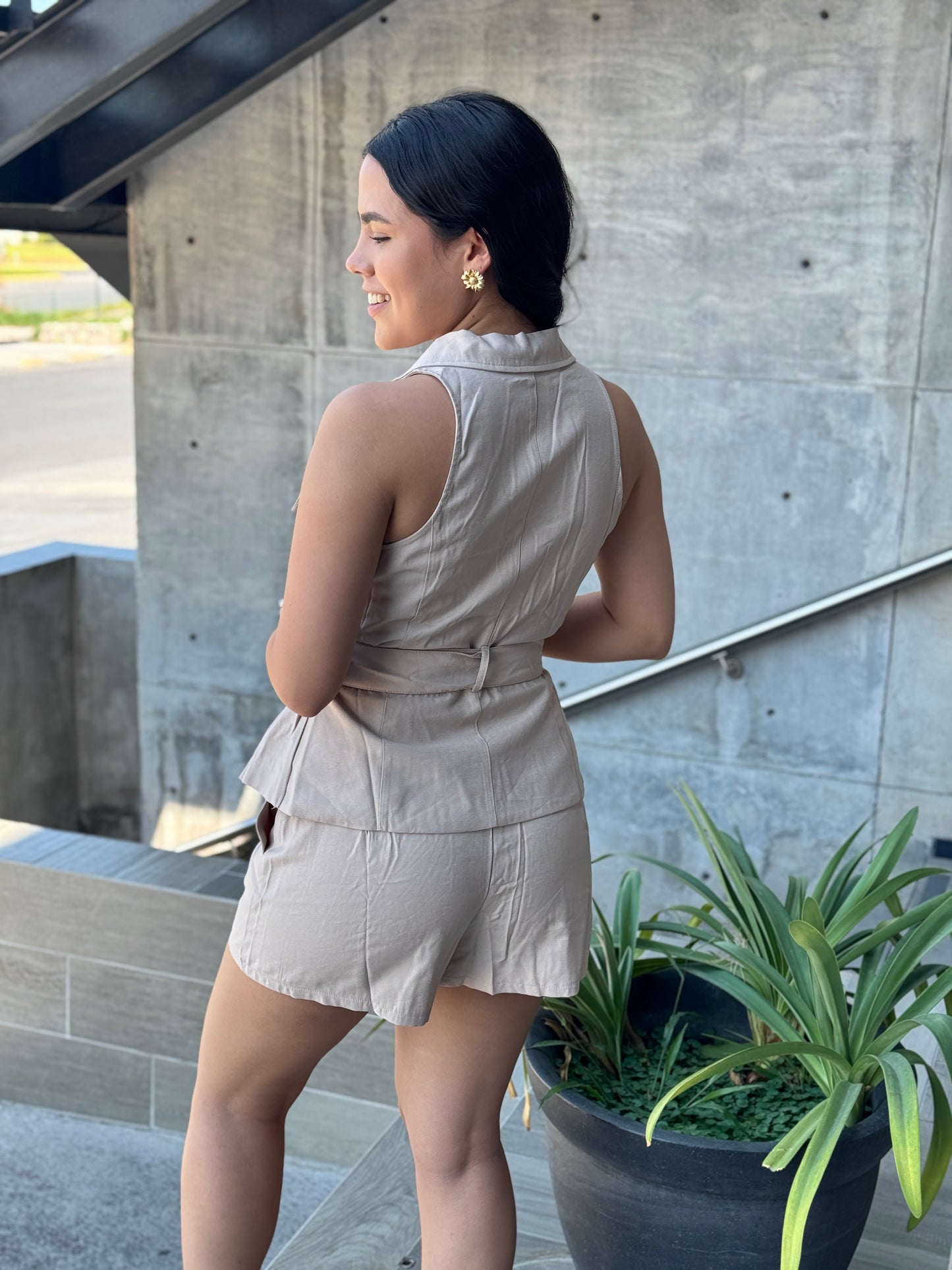 ROMPER FORMAL CHALECO SHORT