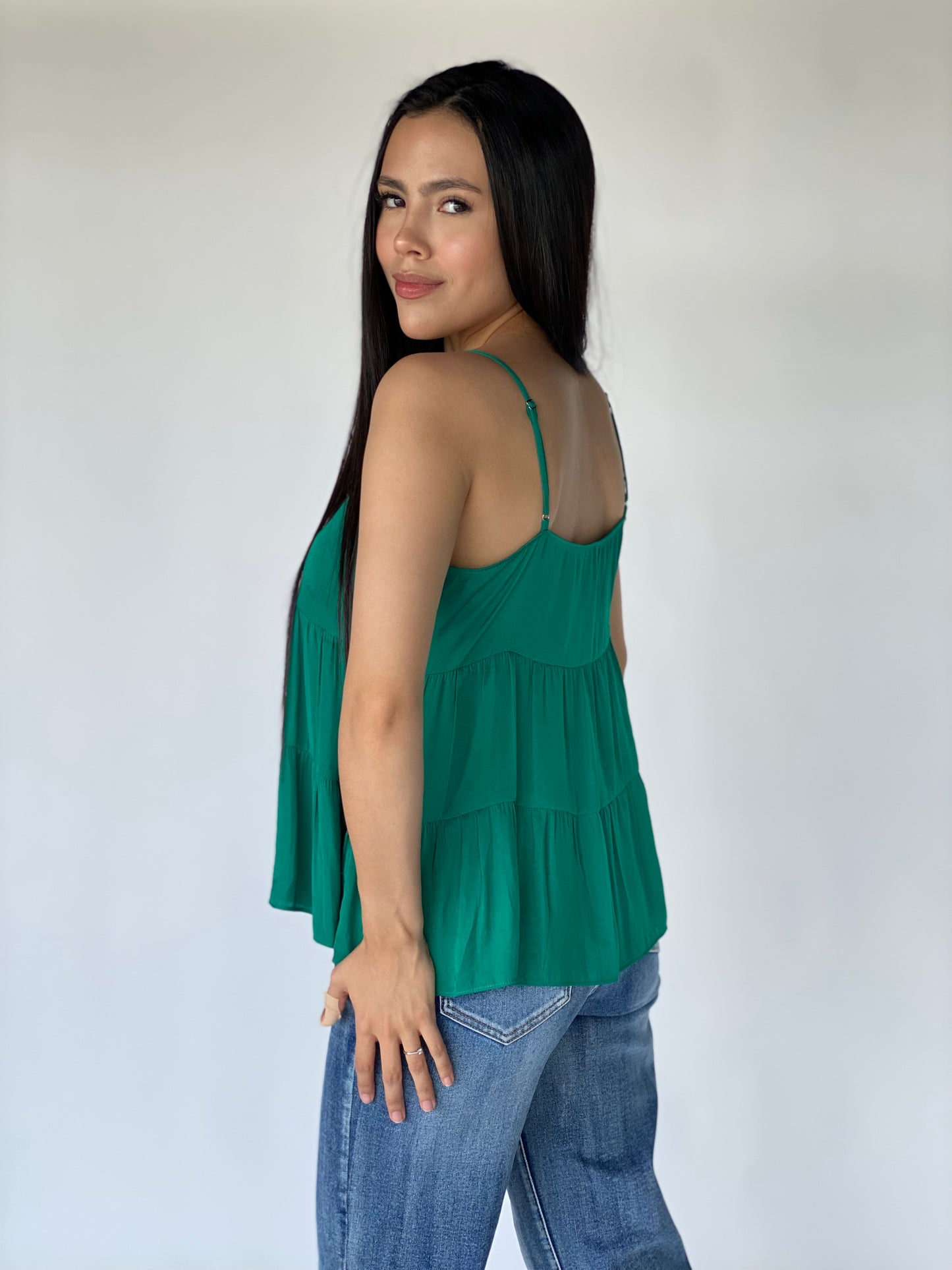 BLUSA TIRANTES OLANES LARGO